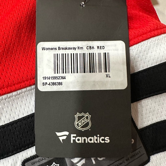 Chicago Blackhawks Authentic Fanatics Women Patrick Kane Jersey Retails $145 - Picture 13 of 13